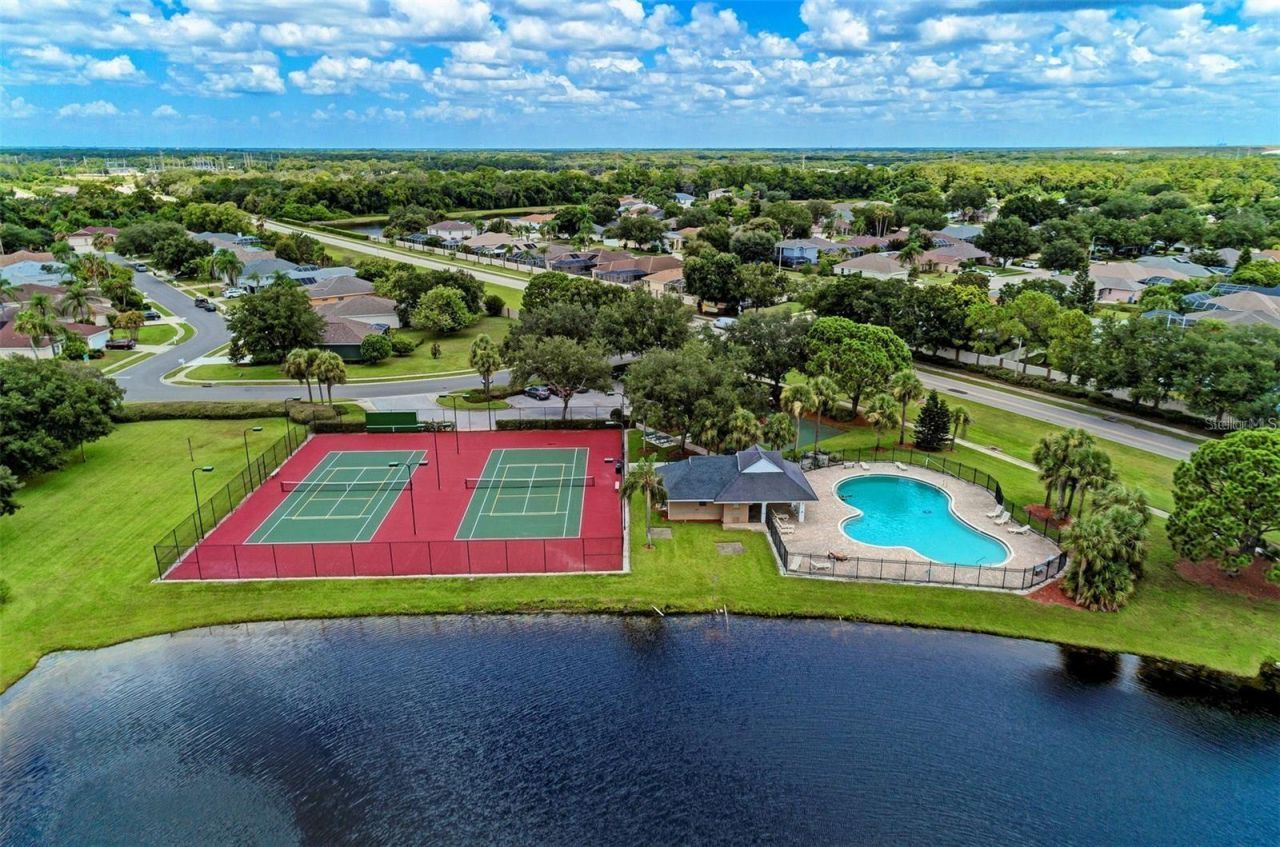 7303 52nd Terrace E, Bradenton, FL 34203 Photo
