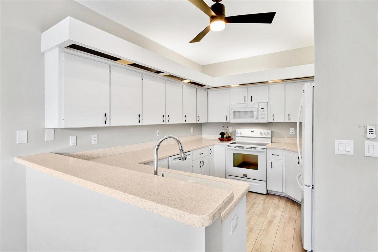 7303 52nd Terrace E, Bradenton, FL 34203 Photo