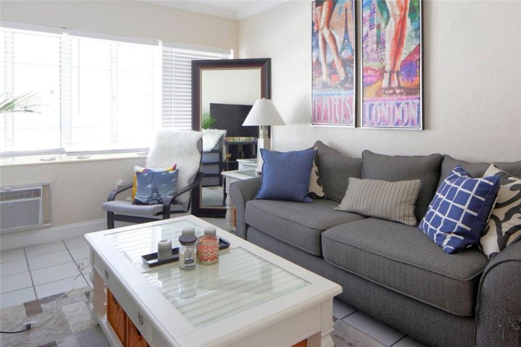 830 80th Street, Unit 6, Miami Beach, FL 33141 Photo