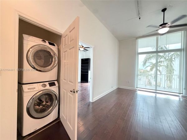 2100 Van Buren St , Unit 320, Hollywood, FL 33020