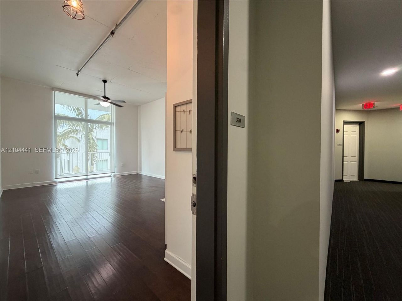 2100 Van Buren St , Unit 320, Hollywood, FL 33020 Photo