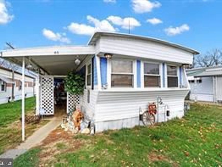 45 Lawson Court, York, PA 17408 Main Photo