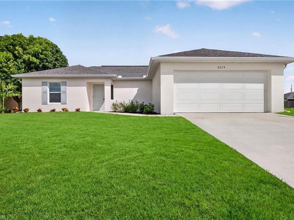 2219 NW 25th TER , CAPE CORAL, FL 33993