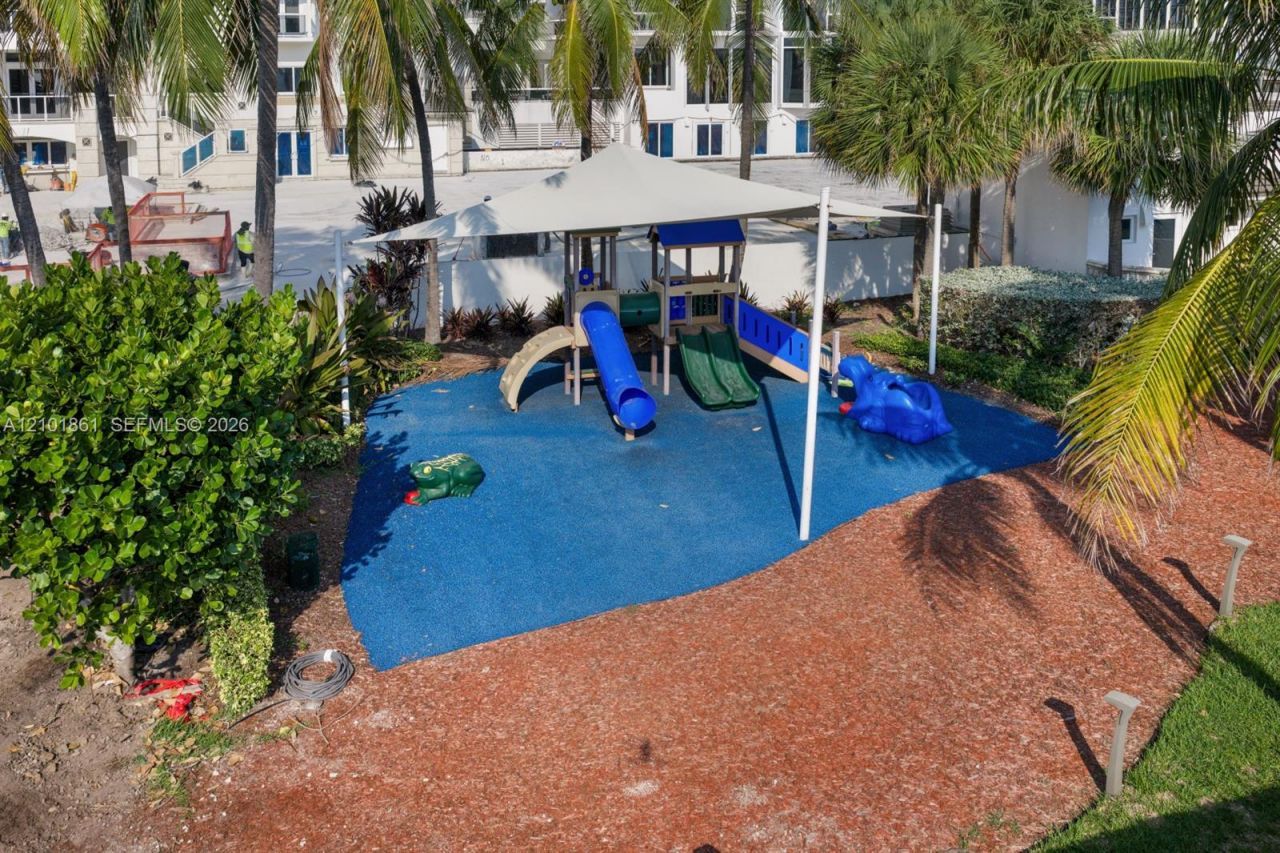 4779 Collins Ave , Unit 1908, Miami Beach, FL 33140 Photo