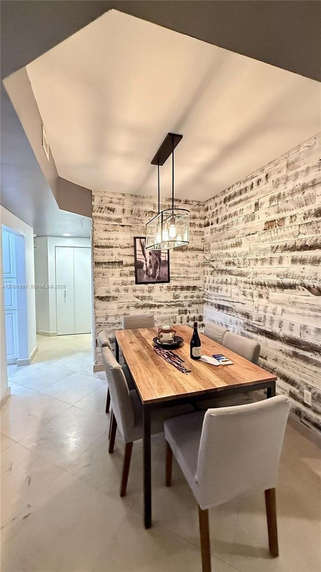 4779 Collins Ave , Unit 1908, Miami Beach, FL 33140 Photo