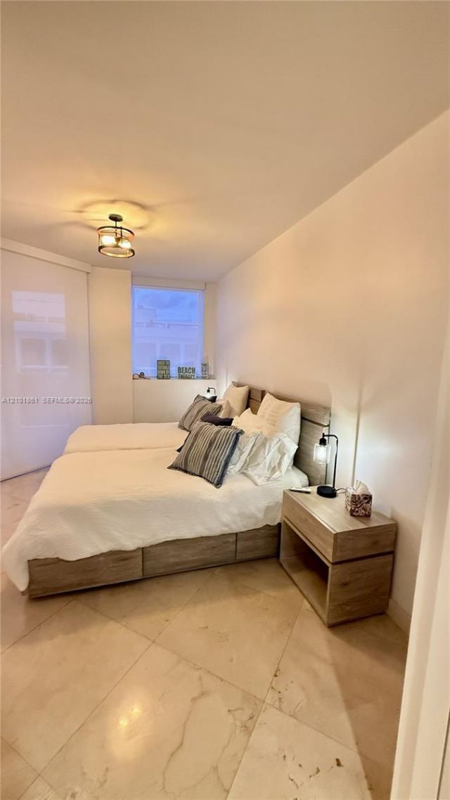 4779 Collins Ave , Unit 1908, Miami Beach, FL 33140 Photo