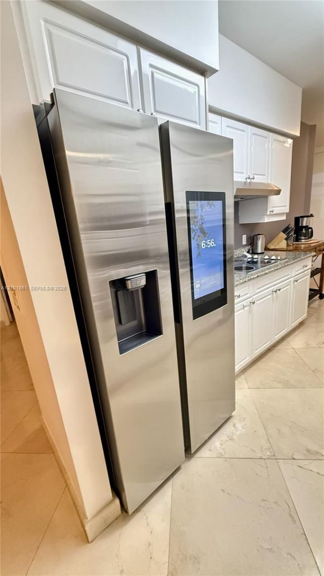 4779 Collins Ave , Unit 1908, Miami Beach, FL 33140 Photo