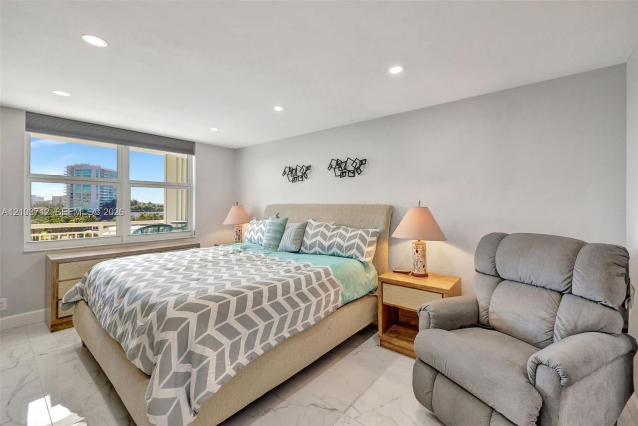 201 N Ocean Blvd , Unit 904, Pompano Beach, FL 33062 Photo
