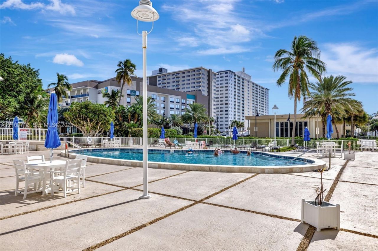 201 N Ocean Blvd , Unit 904, Pompano Beach, FL 33062 Photo