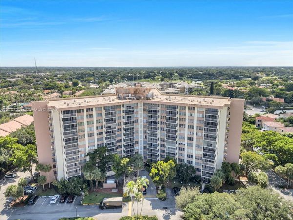 10777 W Sample Rd , Unit 907, Coral Springs, FL 33065