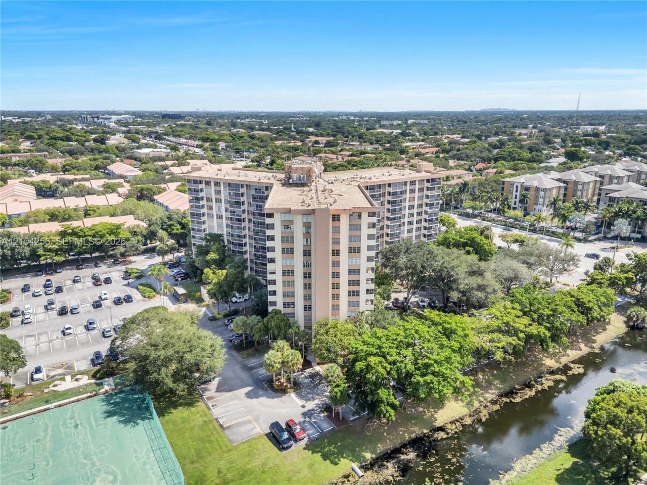 10777 W Sample Rd , Unit 907, Coral Springs, FL 33065 Photo