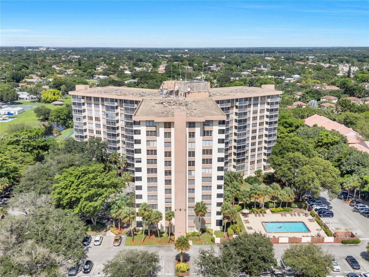 10777 W Sample Rd , Unit 907, Coral Springs, FL 33065 Photo