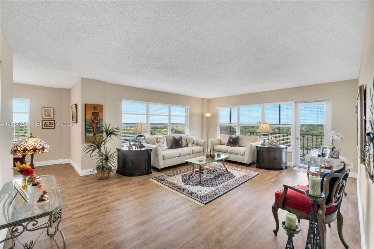 10777 W Sample Rd , Unit 907, Coral Springs, FL 33065 Photo