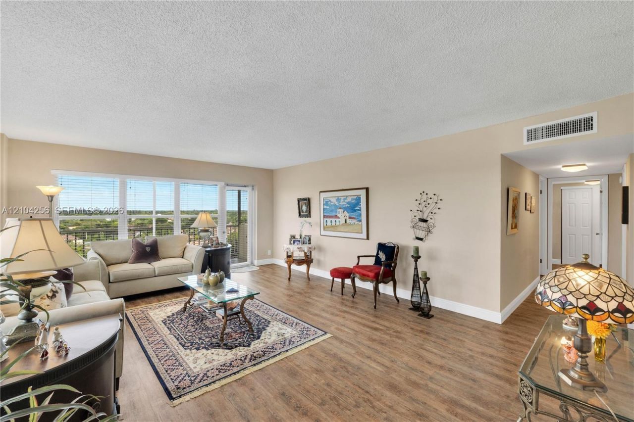 10777 W Sample Rd , Unit 907, Coral Springs, FL 33065 Photo