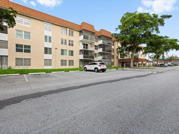 4154 Inverrary Dr , Unit 312, Lauderhill, FL 33319
