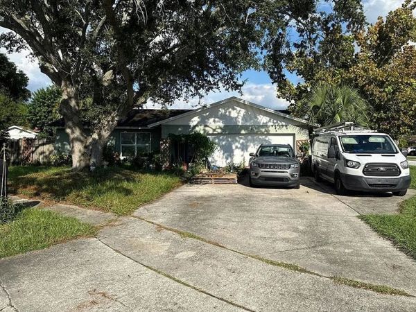 1961 Chatham Court , Other Florida, FL 33763