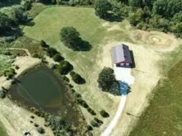 11404 Hwy 24 , Madison, MO 65263