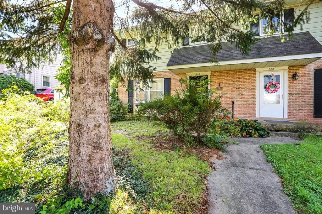 810 PHILADELPHIA AVENUE, READING, PA 19607