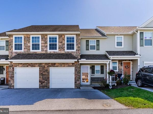 8125 LENKER DRIVE , HARRISBURG, PA 17112