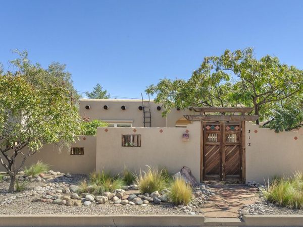 312 Carlisle Boulevard NE, Albuquerque, NM 87106