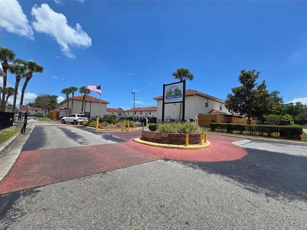 1611 SHADY RIDGE COURT , Unit 260, ORLANDO, FL 32807
