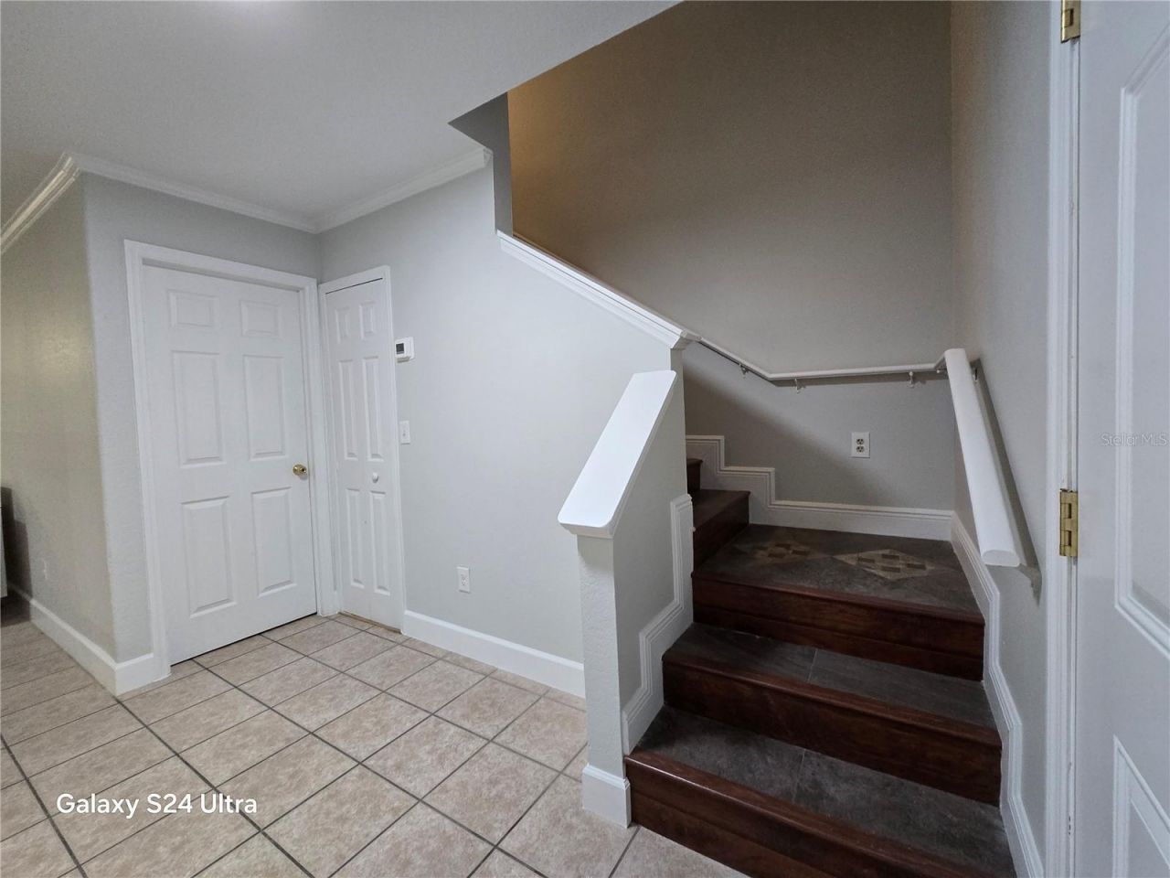 1611 Shady Ridge Court , Unit 260, Orlando, FL 32807 Photo