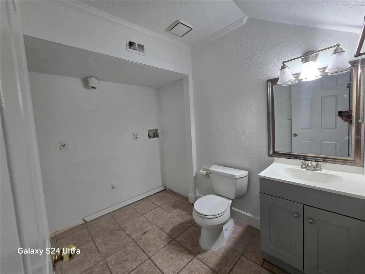 1611 Shady Ridge Court , Unit 260, Orlando, FL 32807 Photo