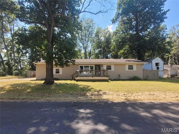 204 Easy Street , Chaffee, MO 63740