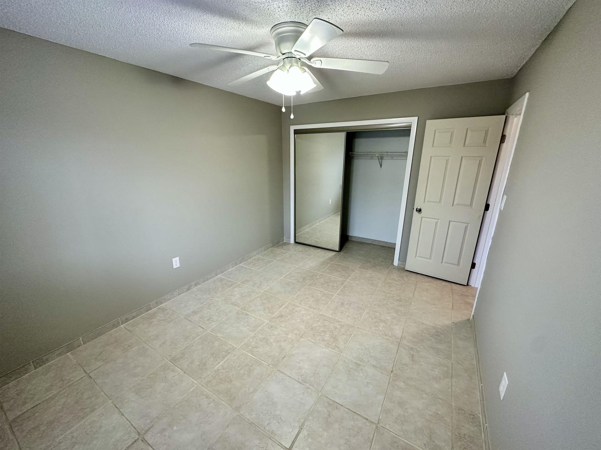 500 Fairway Village Dr. Photo 13