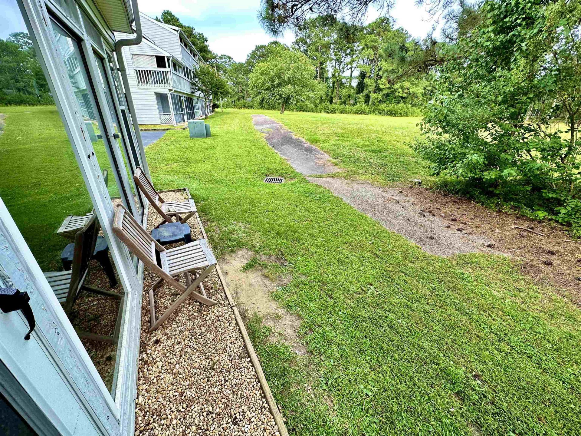 500 Fairway Village Dr. Photo 18
