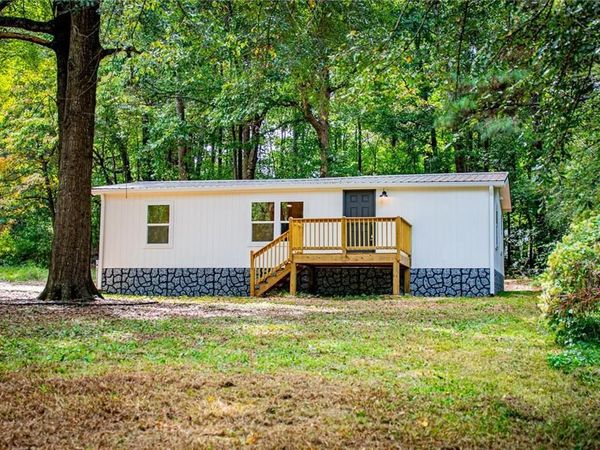 77 Rock Springs Lake Drive , Carrollton, GA 30116
