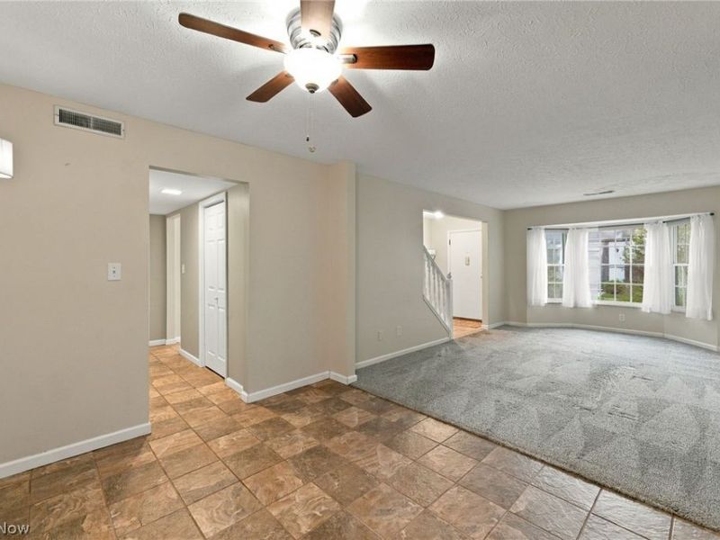 1910 King James Parkway, Unit 28, Westlake, OH 44145 Photo 15