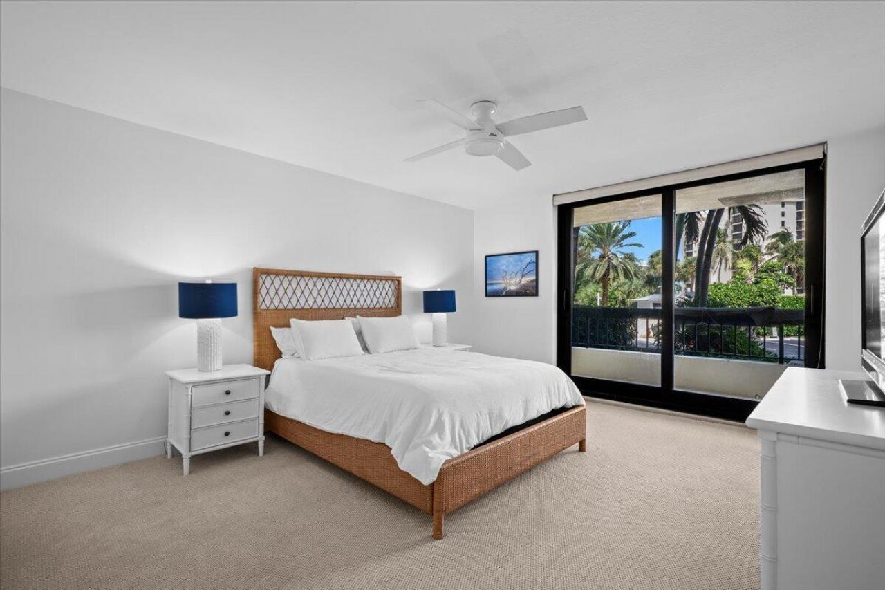 50 S Beach Road, Unit 101, Tequesta, FL 33469 Photo