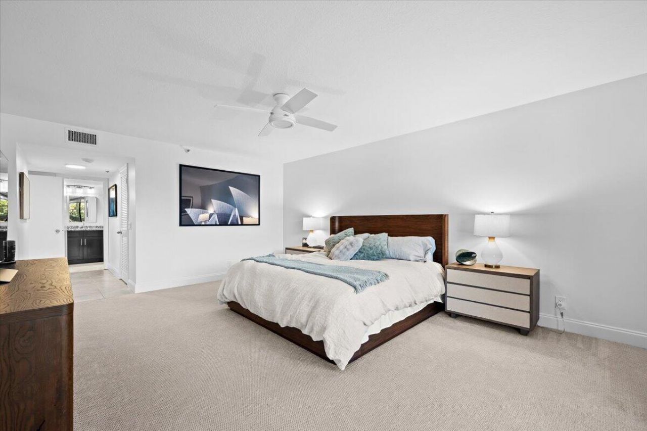 50 S Beach Road, Unit 101, Tequesta, FL 33469 Photo