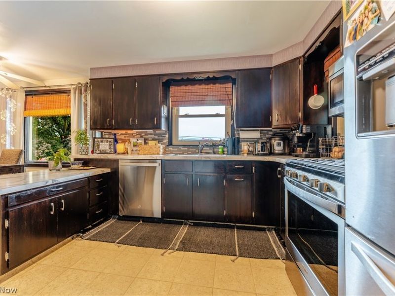 4334 SR-39, Millersburg, OH 44654 Photo 17