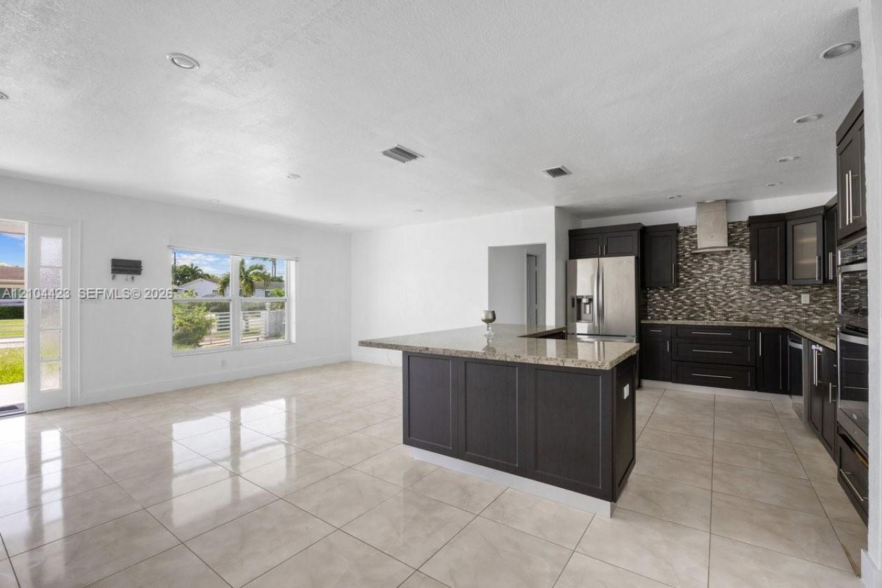 12745 SW 19th St , Miami, FL 33175 Photo