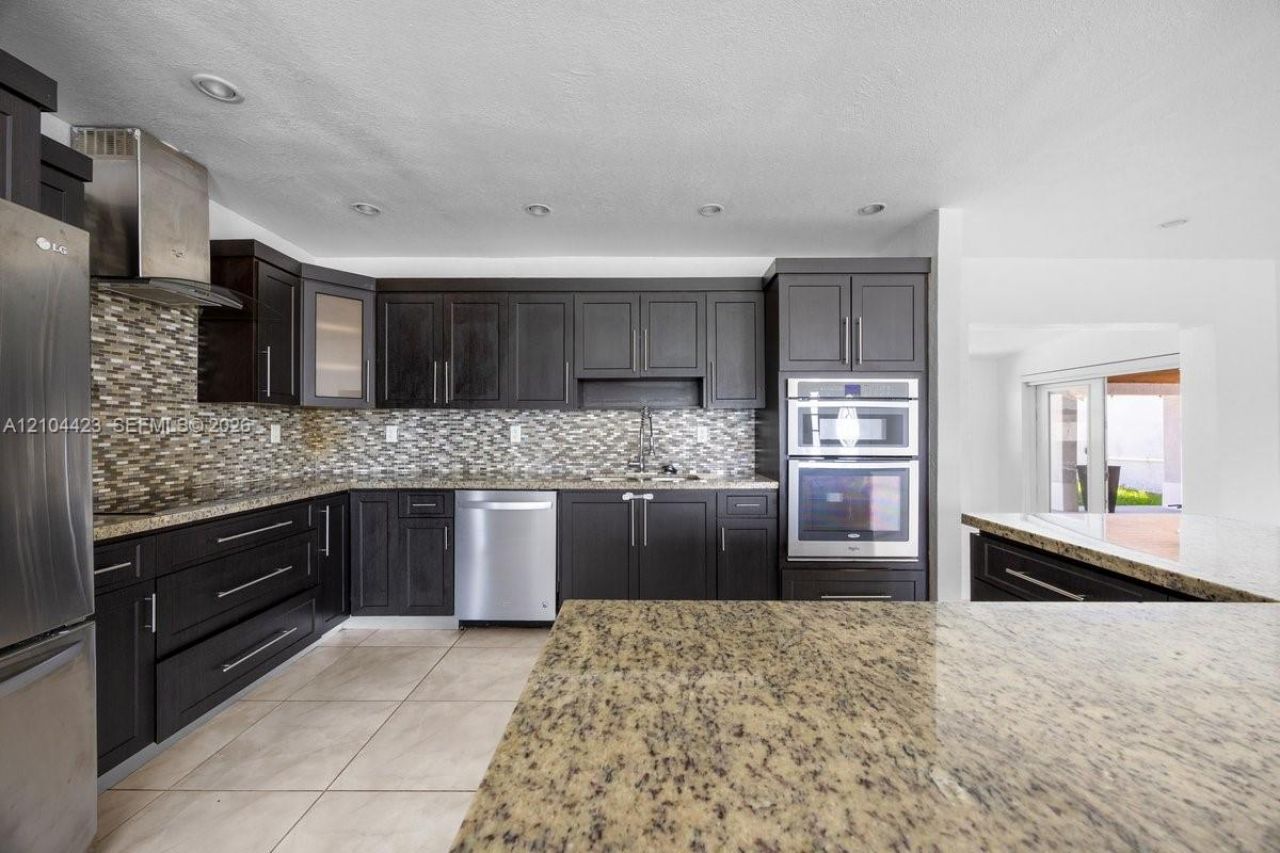 12745 SW 19th St , Miami, FL 33175 Photo