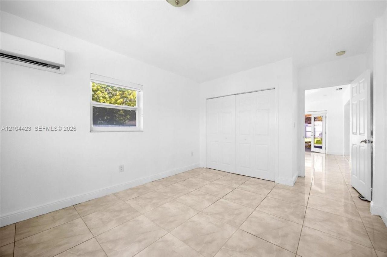 12745 SW 19th St , Miami, FL 33175 Photo