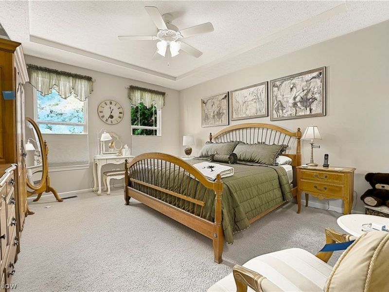 33186 Brookcrest Place, Avon Lake, OH 44012 Photo 12