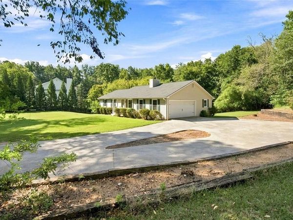 13480 New Providence Road , Alpharetta, GA 30004