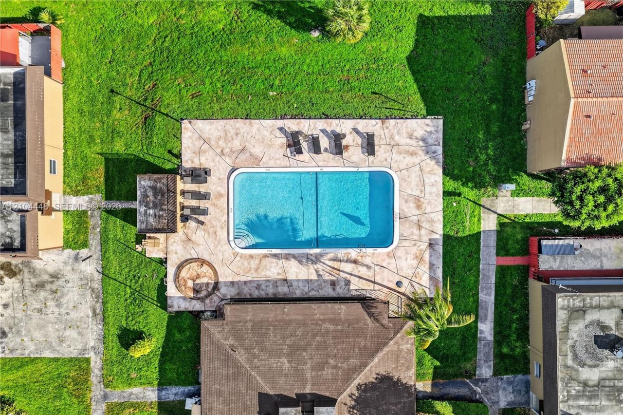 800 SW 129th Pl, Unit 202, Miami, FL 33184 Photo