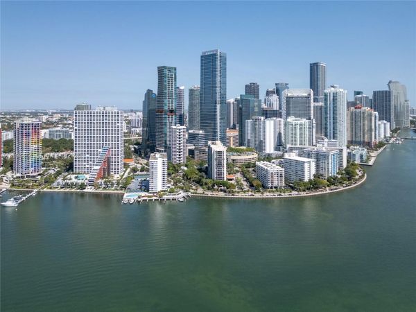 200 SE 15th Rd , Unit 2S, Miami, FL 33129