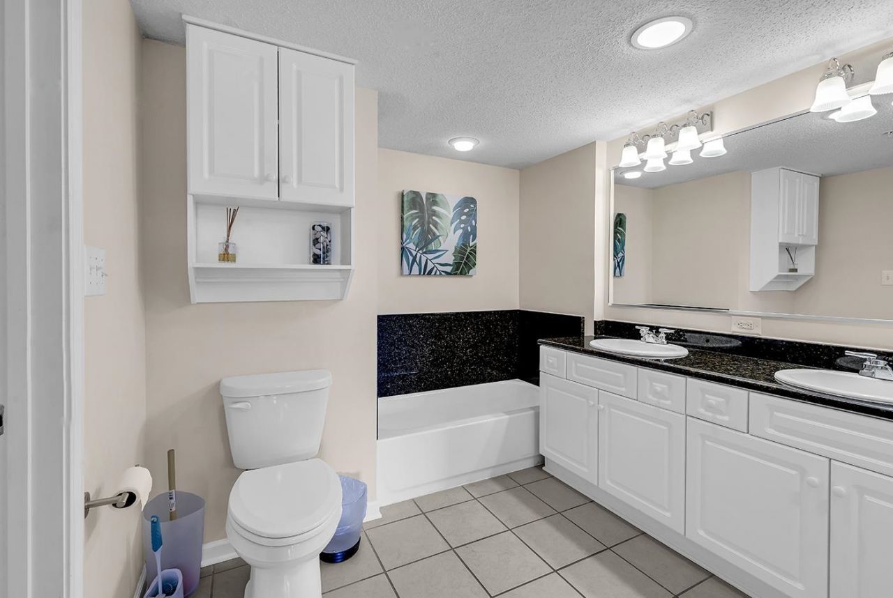 2151 Bridgeview Ct.  Photo 8