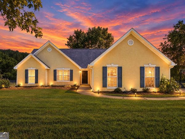 135 Ellistown Road, Jackson, GA 30233