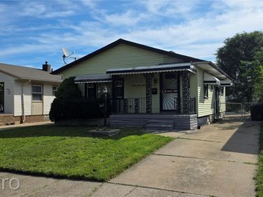 2477 S Bassett Street, Detroit, Mi 48217
