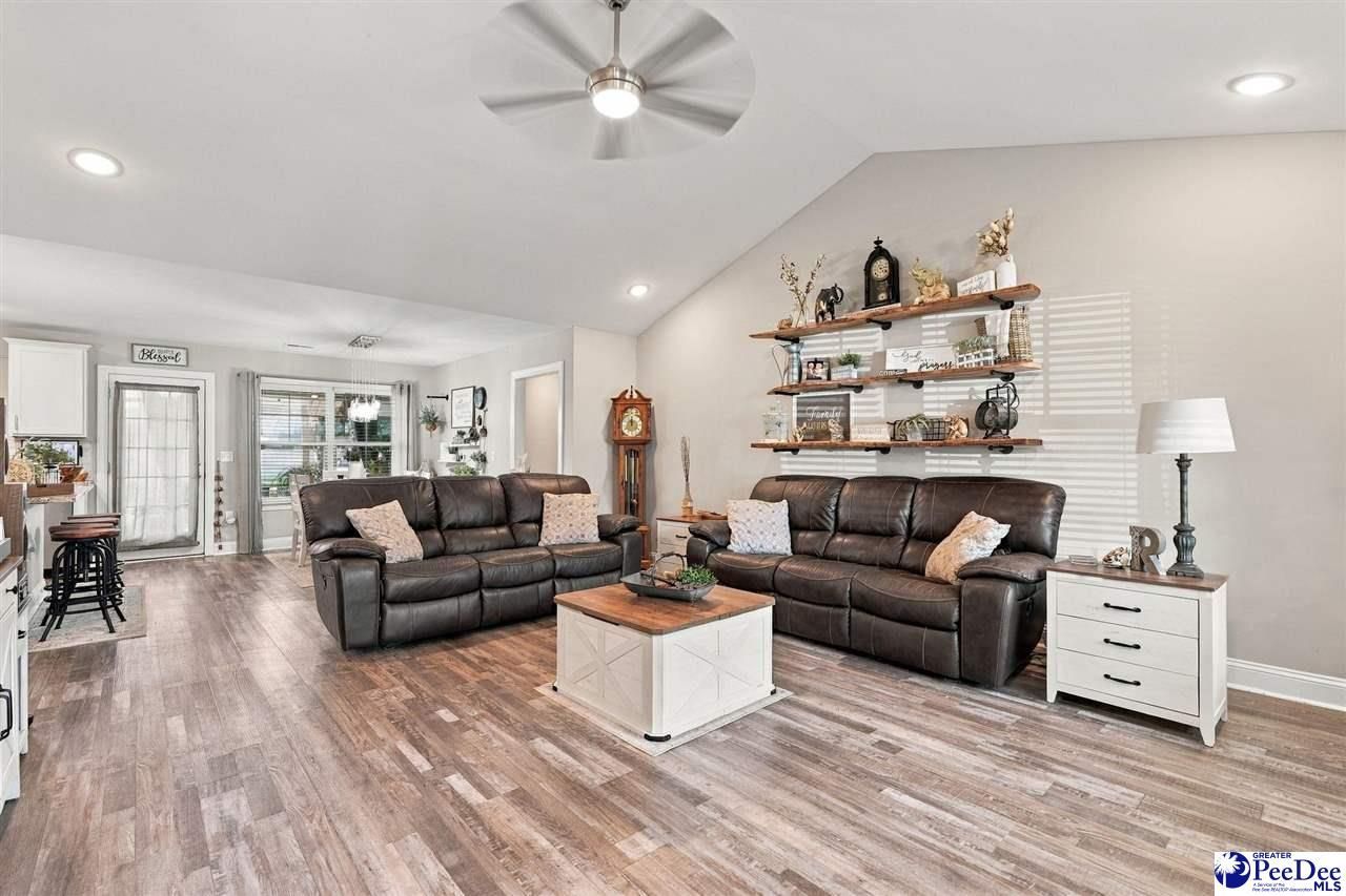221 Penn Circle Photo 41