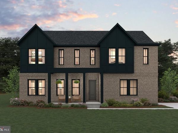 002 CROSS LANE, Unit N/A, WOODBRIDGE, VA 22192