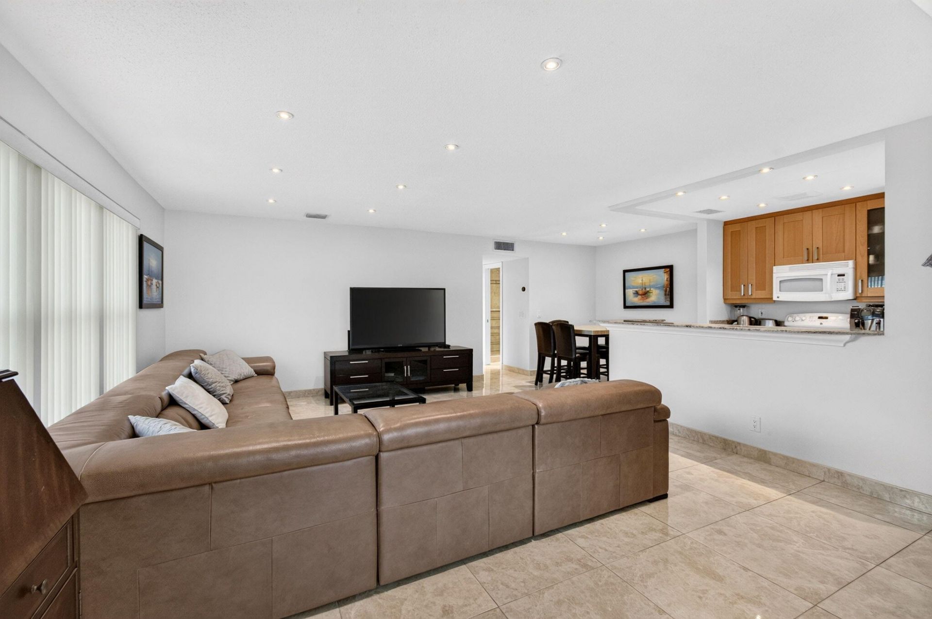 702 South Drive, Unit A, Delray Beach, FL 33445 Photo