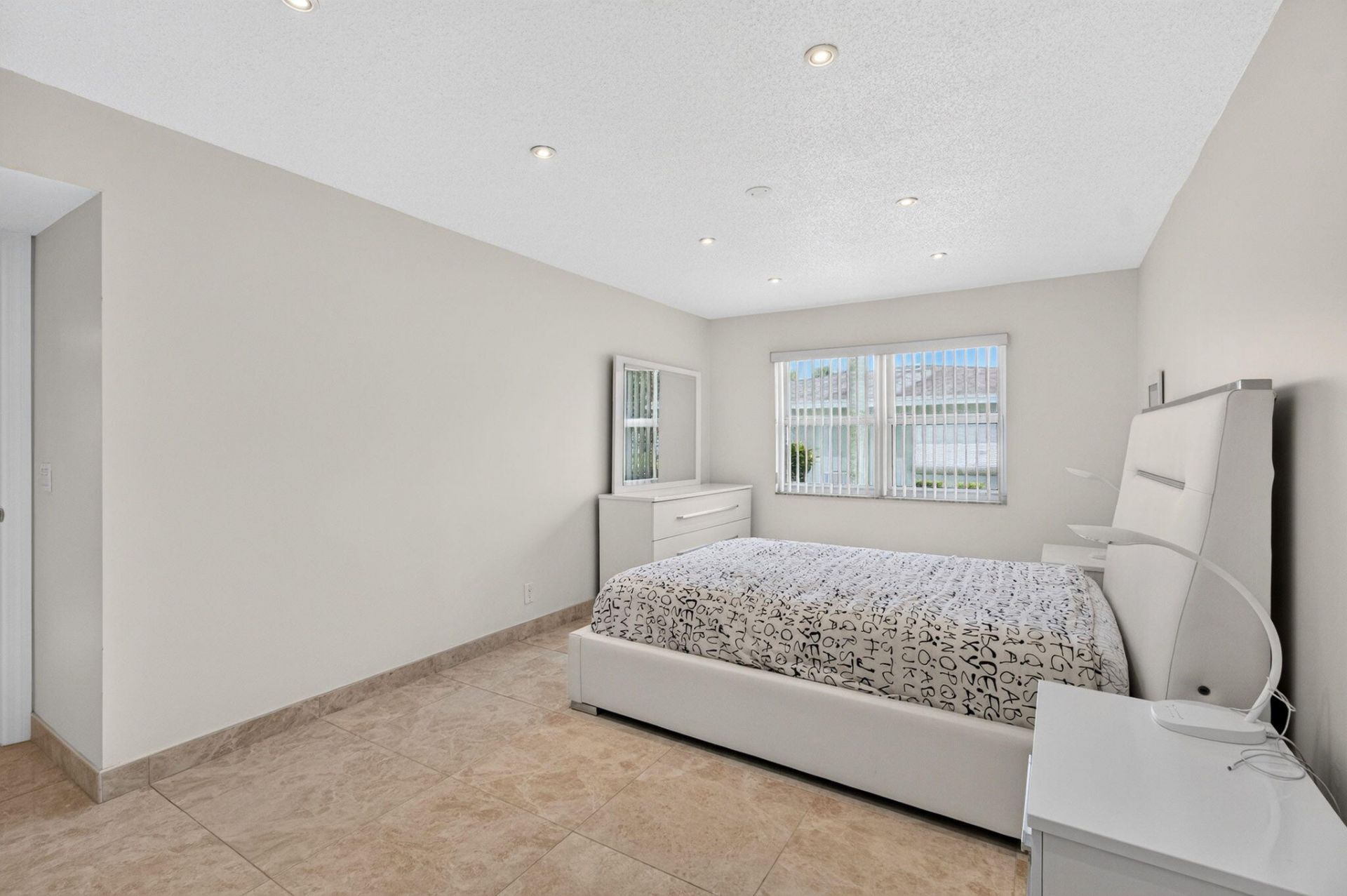 702 South Drive, Unit A, Delray Beach, FL 33445 Photo