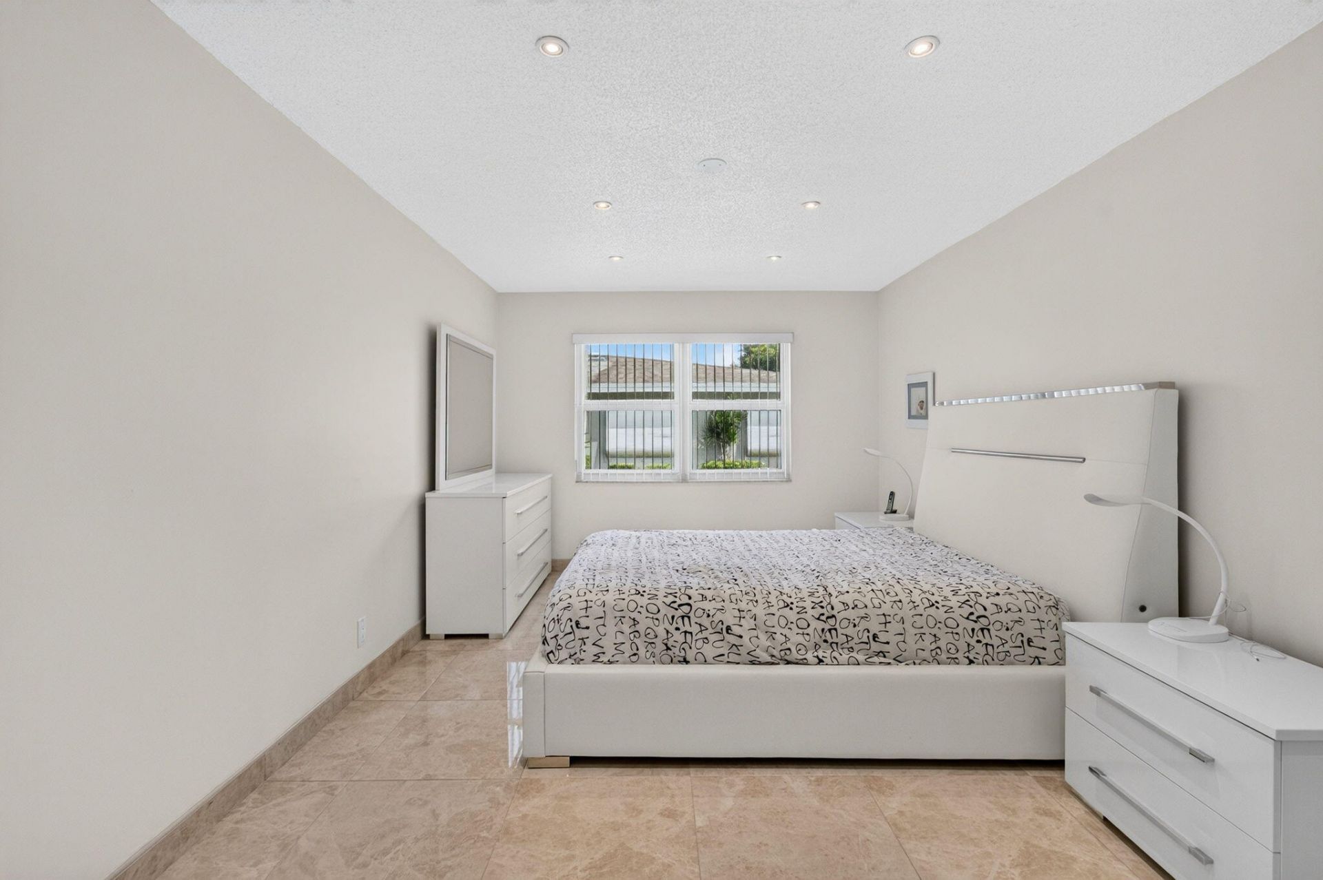 702 South Drive, Unit A, Delray Beach, FL 33445 Photo